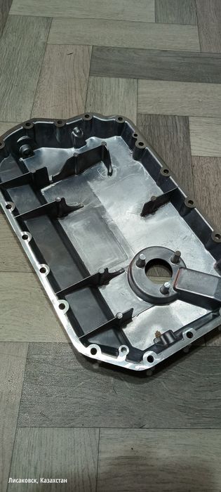 Продам поддон на audi a6