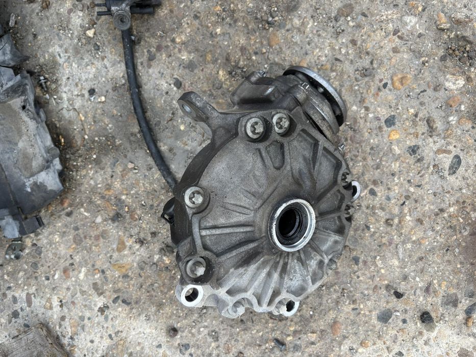 Преден Диференциал Mercedes W204 C300 4matic Мерцедес 4х4 OM272