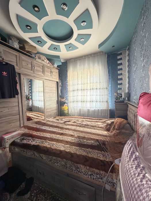 Юнусабад 17 кв 2/2/4 Срочно