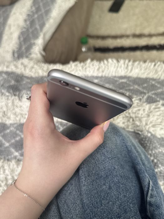 iPhone 6 S gb , СРОЧНО ПРОДАМ