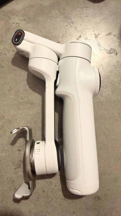 Insta360 Flow 2 Pro Standard [отворен, не е ползван]