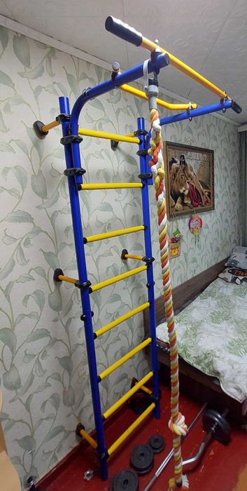 турник детский настенный