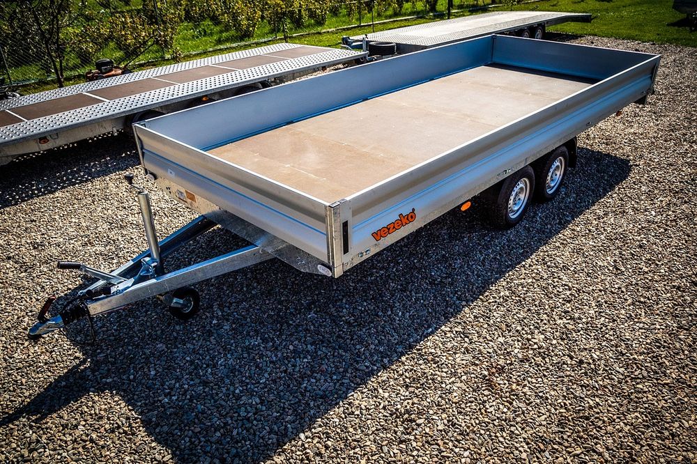 Remorca auto Vezeko 5.2 X 2.2 M