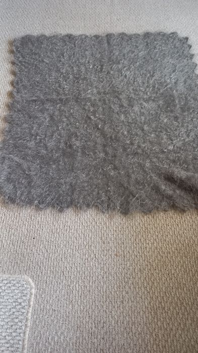 Продам шаль из козьего пуха