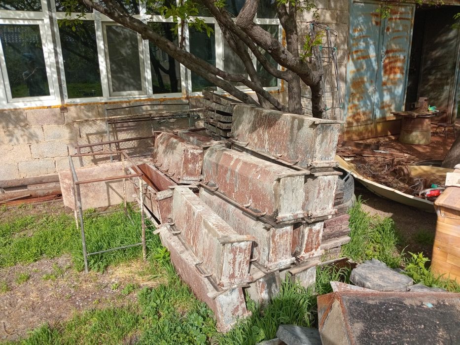 Форма бордюрная металлические