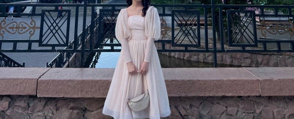 Нежное, мерцающее платья