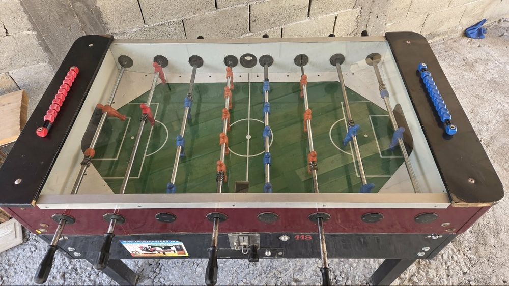 Продавам джага Марадона