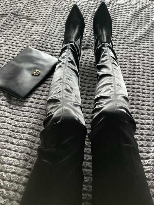 Сатенени дамски чизми