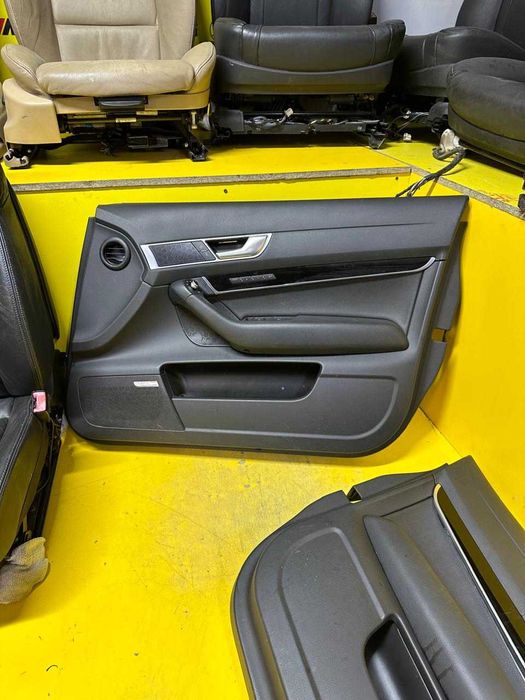 Сиденье Audi а6 черная кожа