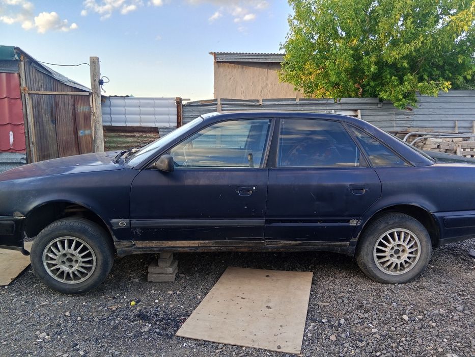 Продам Ауди 100с4
