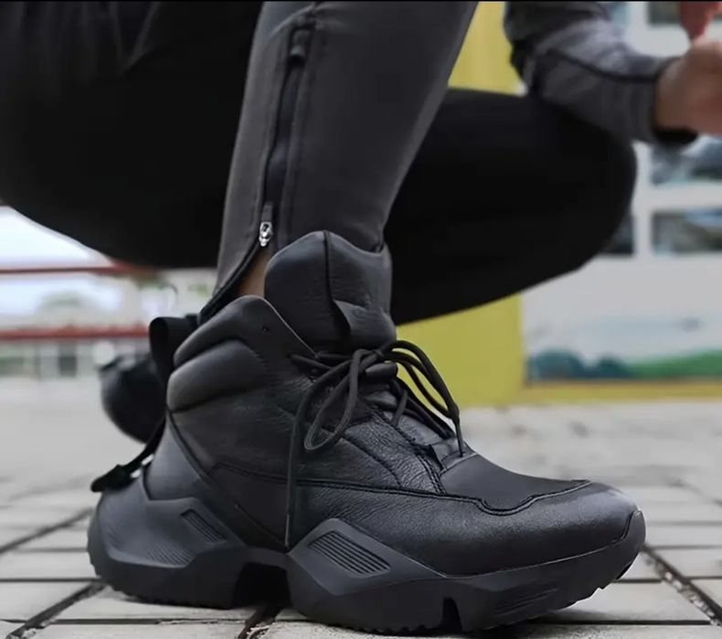 НОВЫЙ кроссовки кожазам