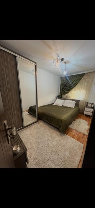Apartament 3 camere | Zona 1 mai Insula Medicina