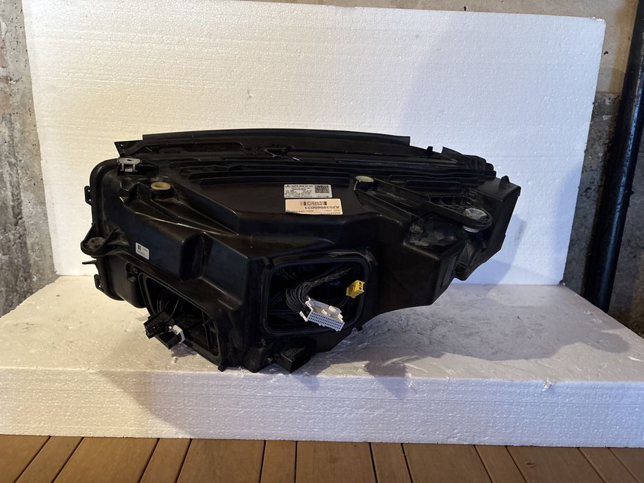 Фар Mercedes CLC X256