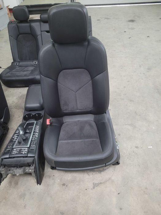 Interior Piele Alcantara Porsche Macan 2014-2024 cu incalzire