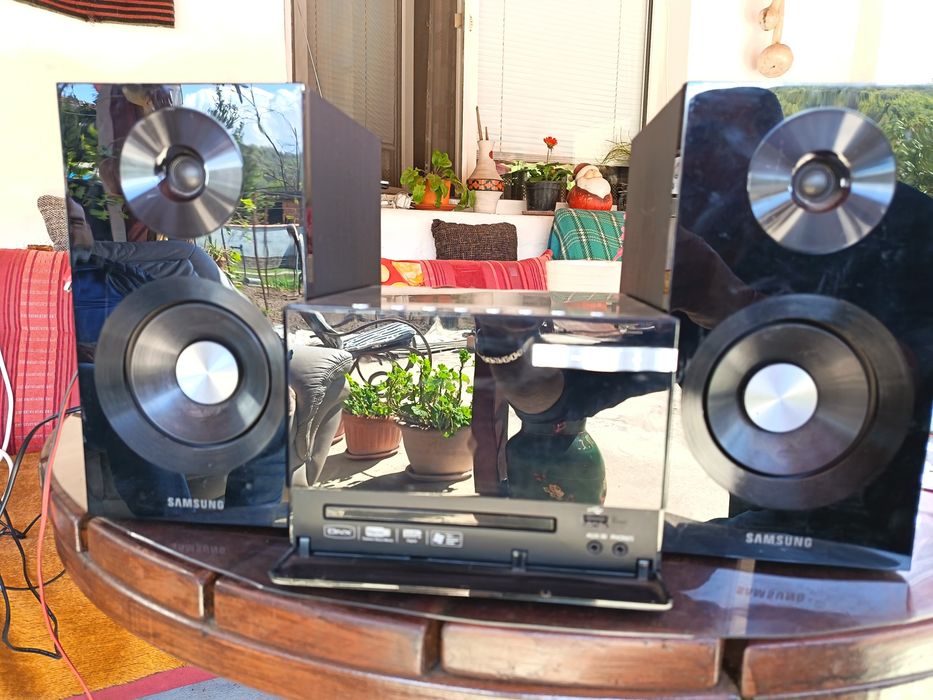 Мини стерео уредба