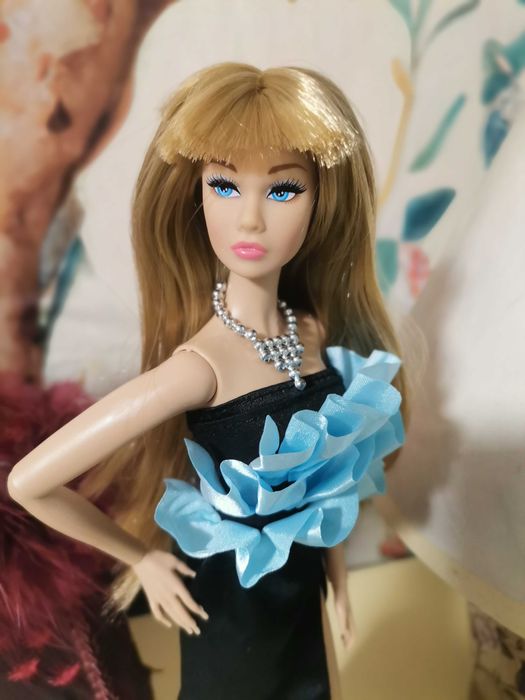 Стилна колекционерска кукла MF 32см