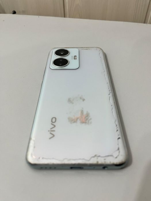 Смартфон vivo Y55