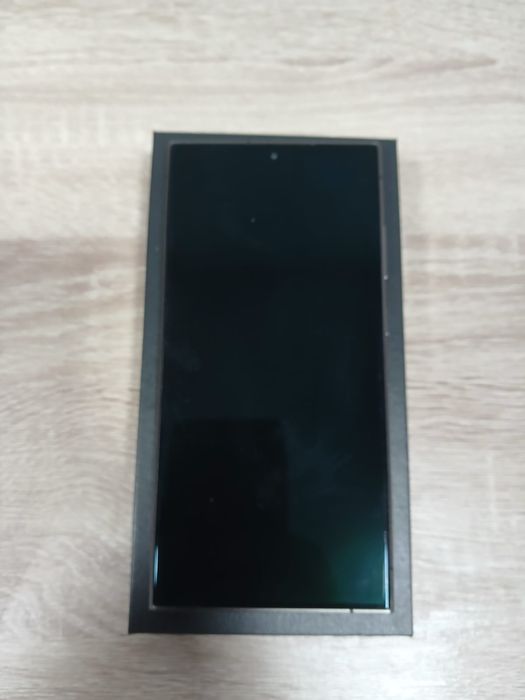 Samsung S24 Ultra 512g garanție