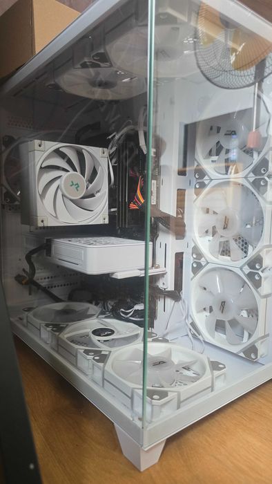 Ryzen 5 5600 + Rtx 5060ti 16GB! Геймърски комютър.