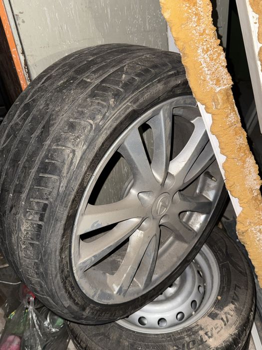 Продам диски от лексус is