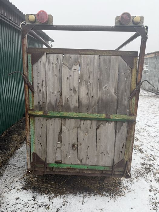 Продам прицеп коневоз