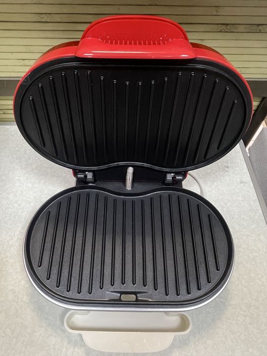 Уред за бургери и сандвичи Ariete Party Time