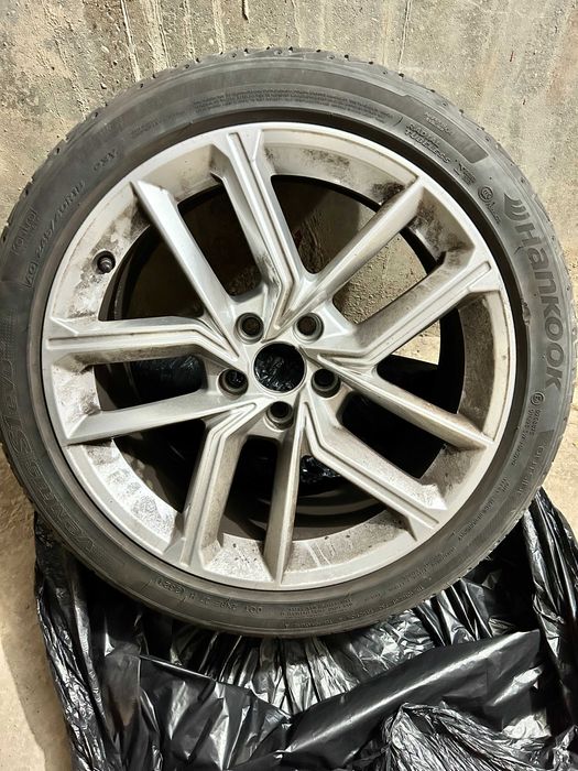 De vanzare roata R18