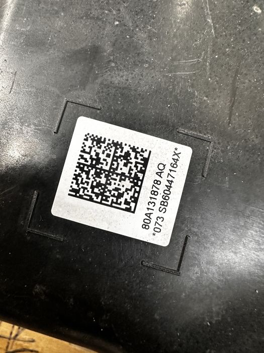 Rezervor addblue audi q5.80a.cod::80a131878.AQ.