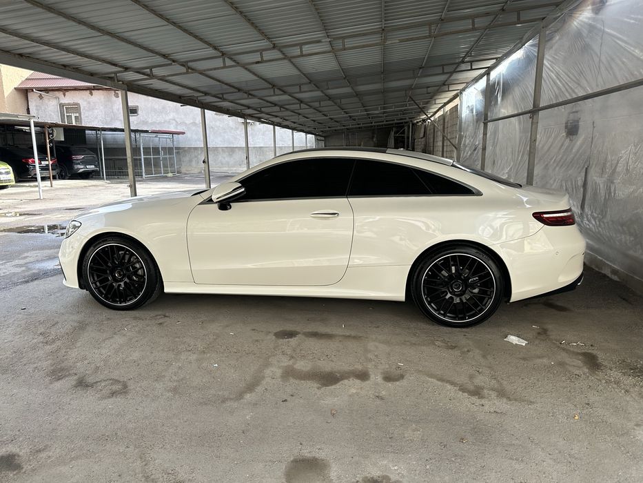 Mercedez benz w213 coupe  res sotiladi