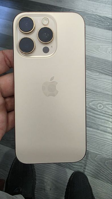 Iphone 16 pro 128 GB batareka 91%