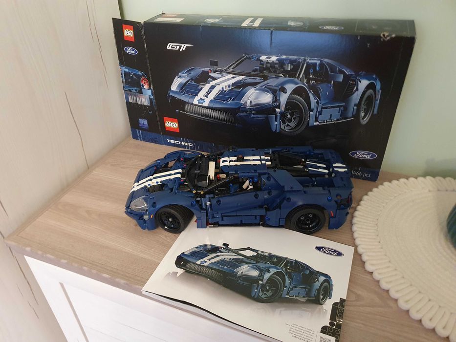 Lego Ford GT 42154