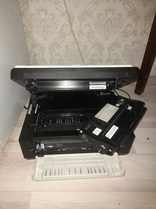Продам принтер RICOH SP111su