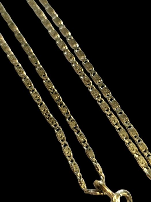 Lănțișor Auriu cu Pandantiv "Cheiță"