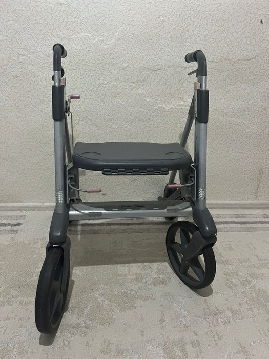 Ходунок для взрослых