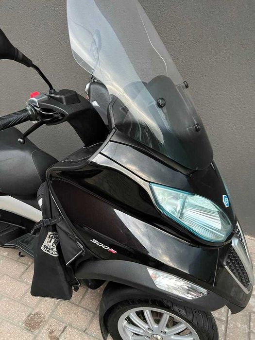 scuter piaggio mp3