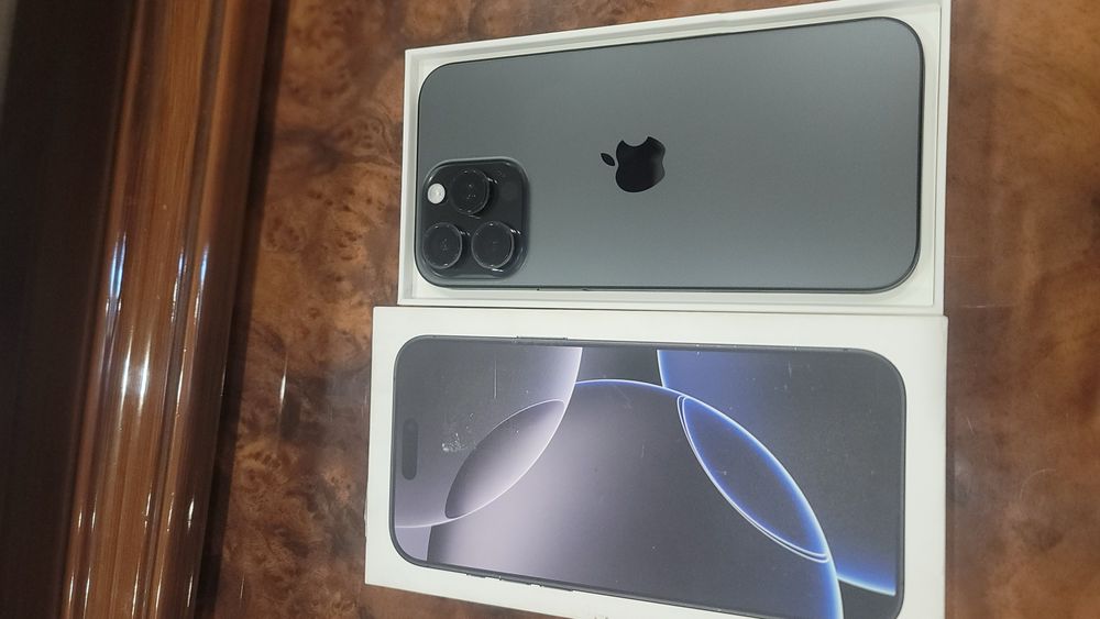 Iphone 16 pro max 512 gb. В идеальном состоянии