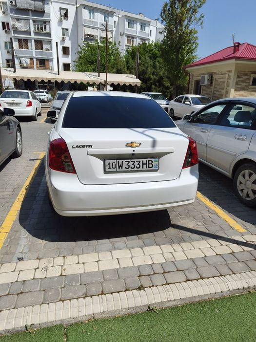 Срочно продаётся свой Gentra 2023-24года III позиции full с наворотами