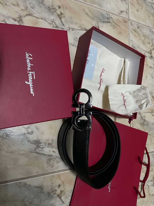 Curea Salvatore Ferragamo brand new