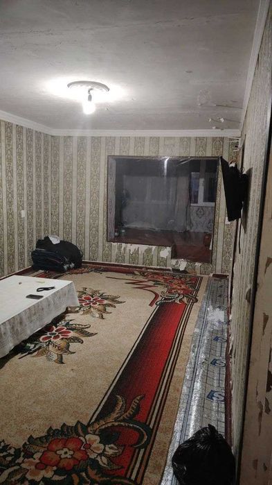 Продам квартиру 3/3/4 в г. Чирчик