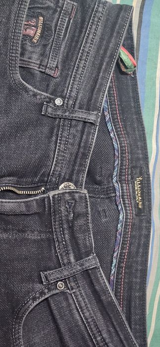 Продам фирменные джинсы