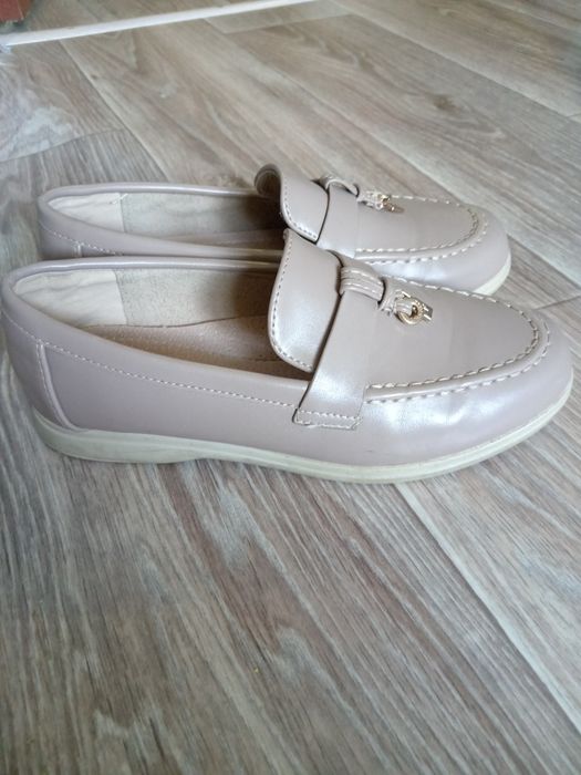 Ботинки для девочки 35 размер — фирма «Загадка»