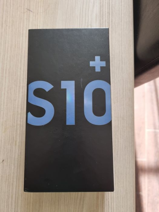 Vand vand telefon samsung s10 + in stare f buna