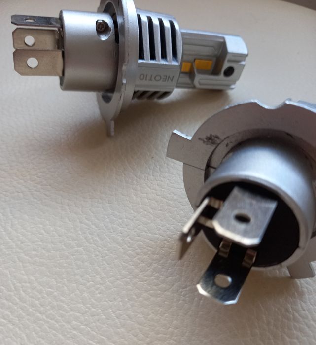 Лед лампа  Н4 neo t10