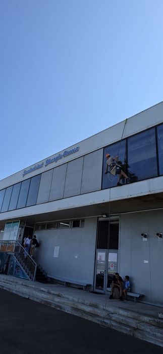 Spălat fațade cu Alpiniști utilitari