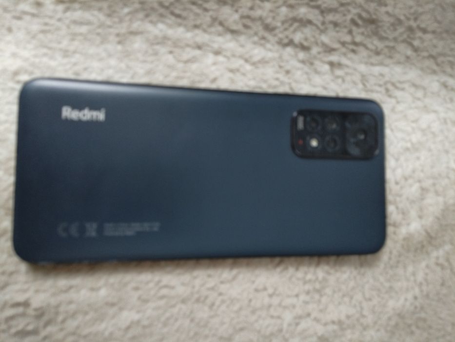 Продам телефон рэдми 11