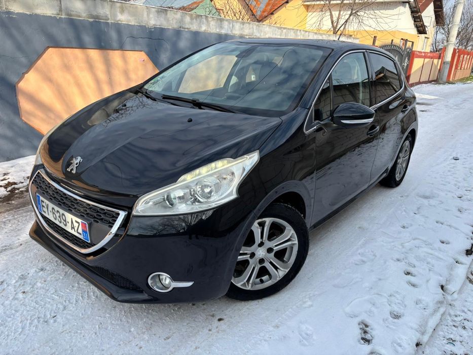 Peugeot 208 2012 1.6i
