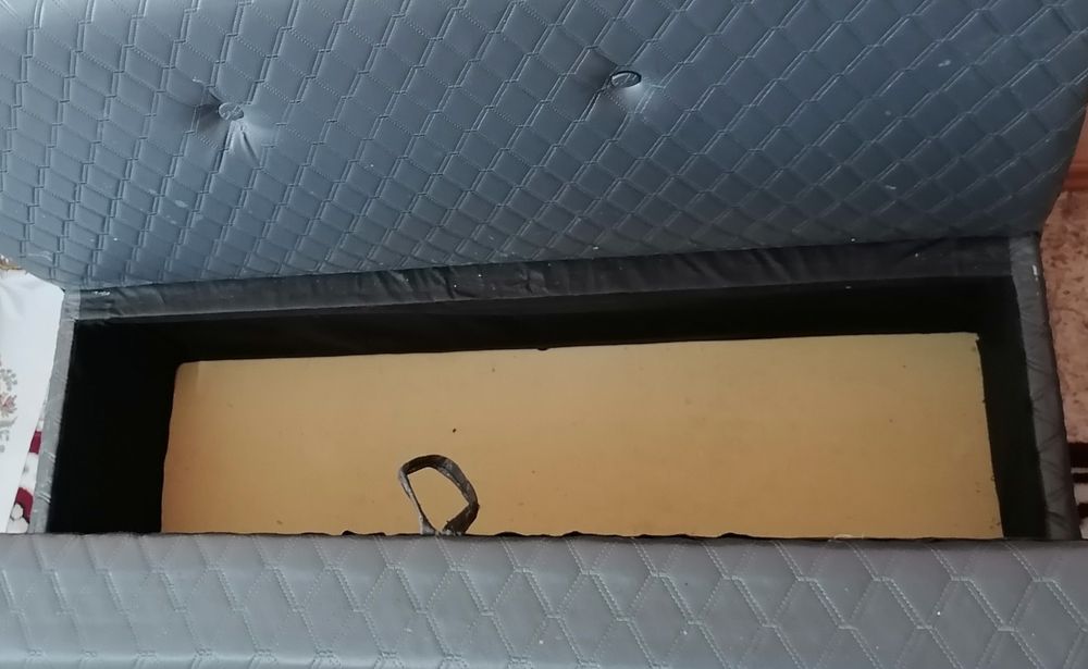 Продаётся диван мини