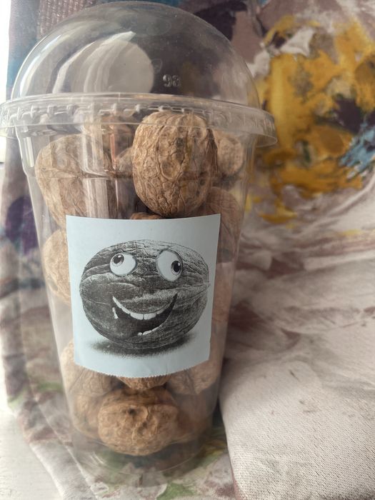 продам грецкие орехи