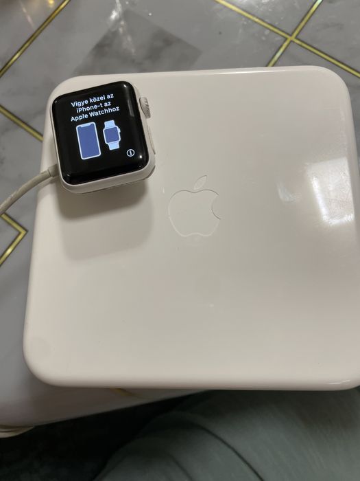 Apple Watch seria 2 Full Ceramic Edition