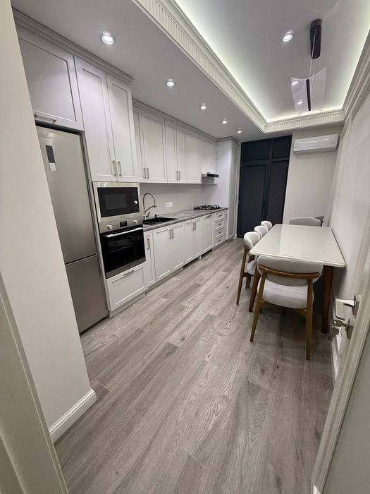 Евро 4 комнатная квартира ЖК Neo House